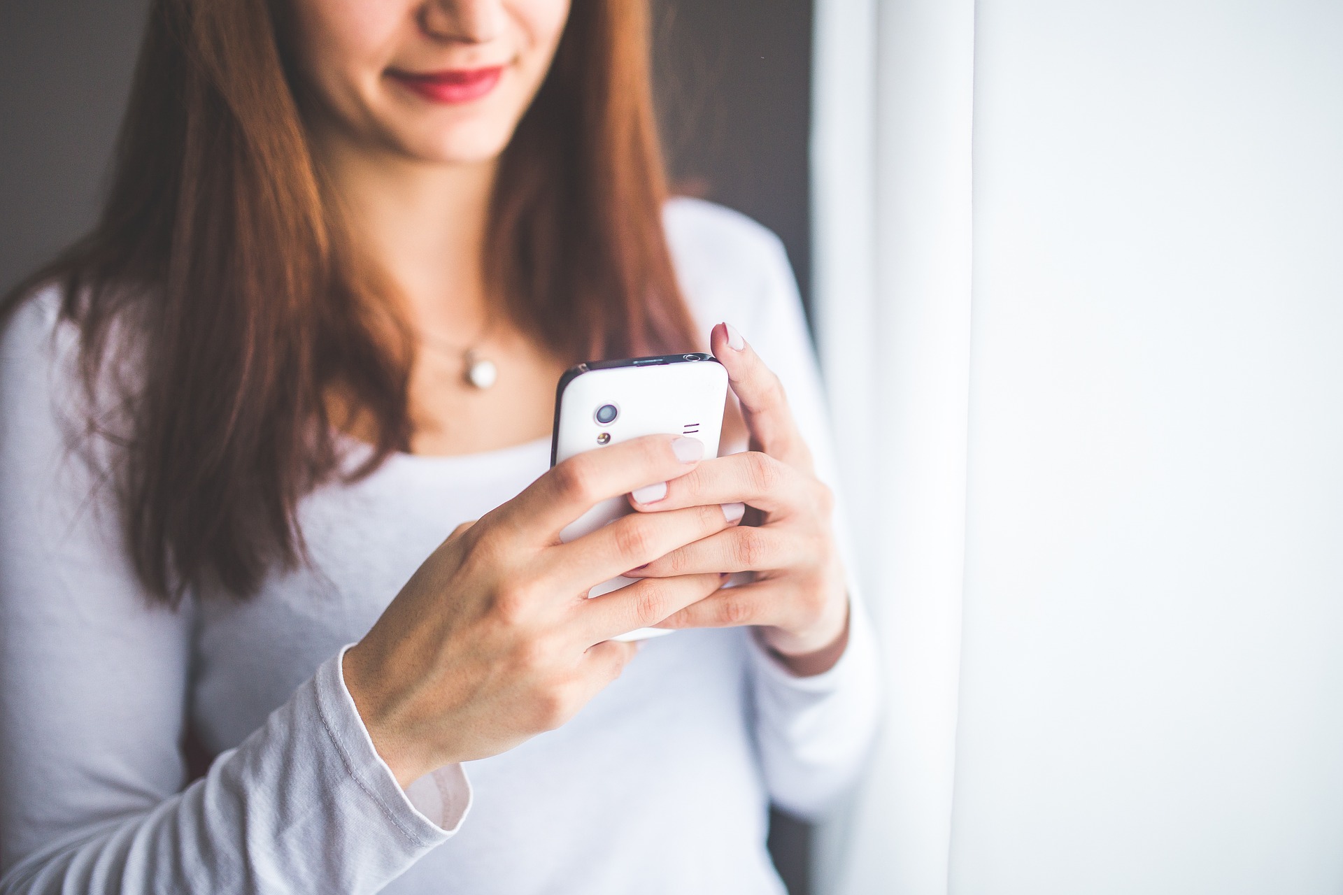 TAROT por teléfono: ¿Tan FIABLE como consulta presencial?